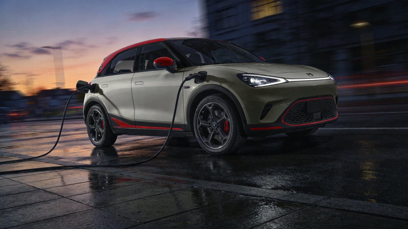 Geely EX2, лидер продаж в Китае, готовится к официальному старту в России