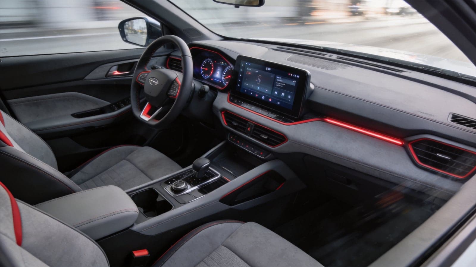 АвтоВАЗ подключил GigaChat к кроссоверу Lada Azimut